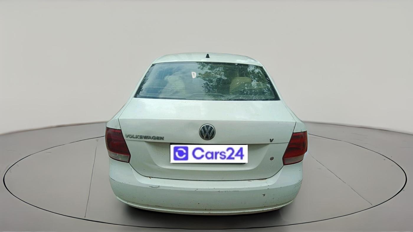 2011 Volkswagen Vento TRENDLINE 1.6, Petrol, Manual, 65,590 km, exterior