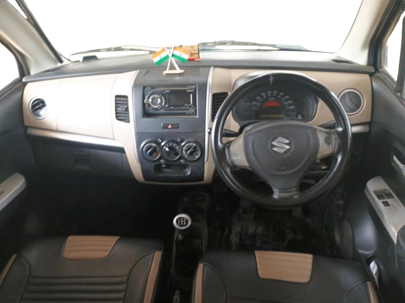 2018 Maruti Wagon R 1.0 LXI CNG, CNG, Manual, 58,261 km, interior