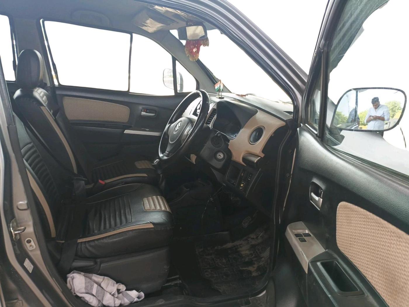 2018 Maruti Wagon R 1.0 LXI CNG, CNG, Manual, 58,261 km, interior