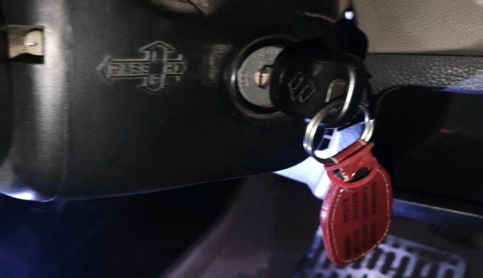 2015 Maruti Wagon R 1.0 LXI CNG, CNG, Manual, 1,55,194 km, interior