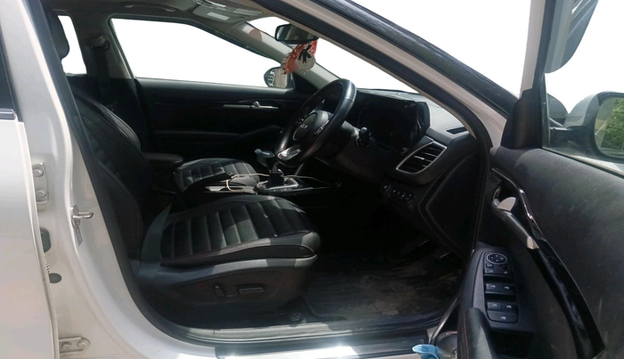 2023 KIA SELTOS GTX PLUS 1.4, Petrol, Manual, 67,116 km, interior