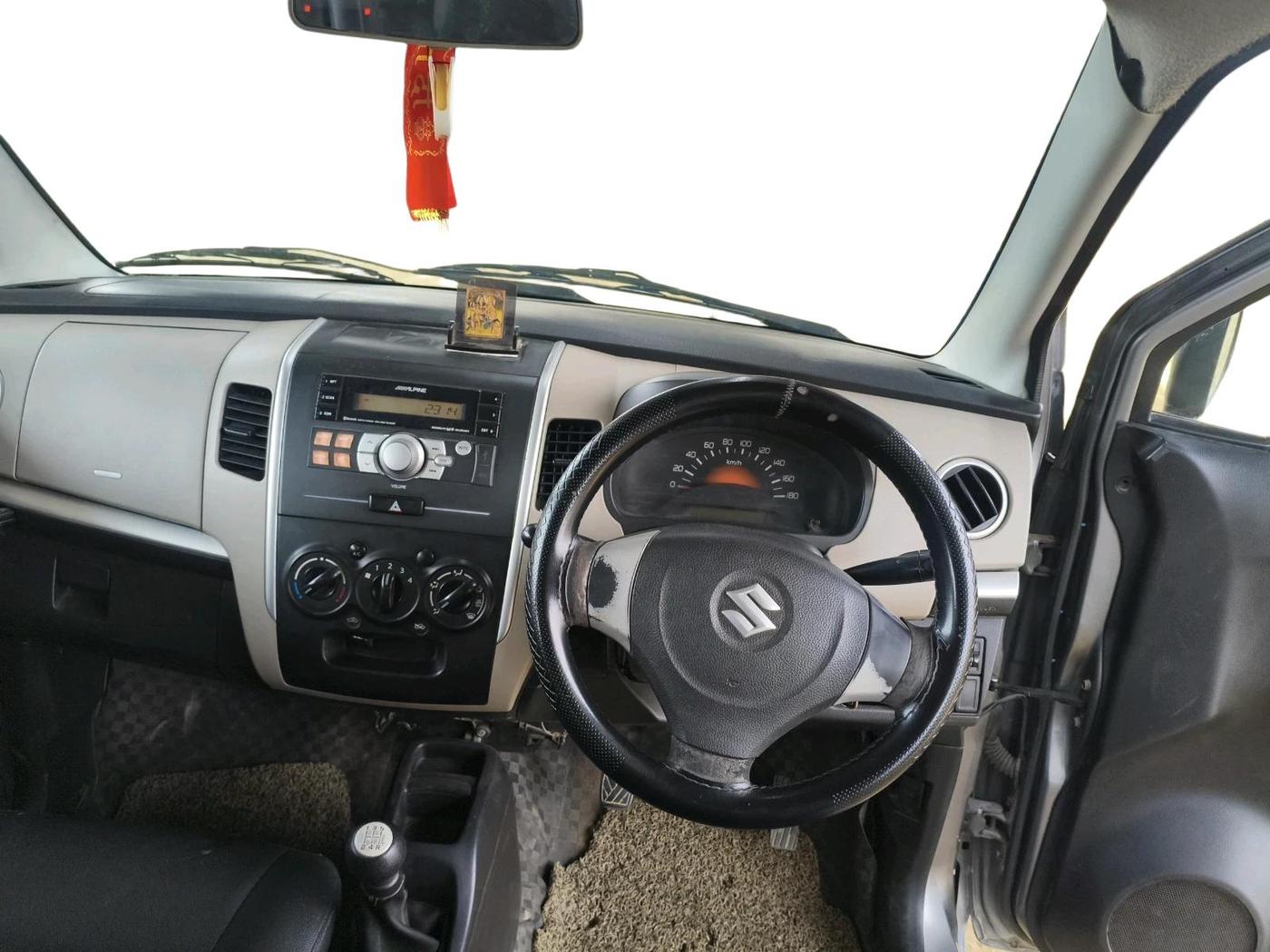 2014 Maruti Wagon R 1.0 LXI CNG, CNG, Manual, 87,084 km, interior