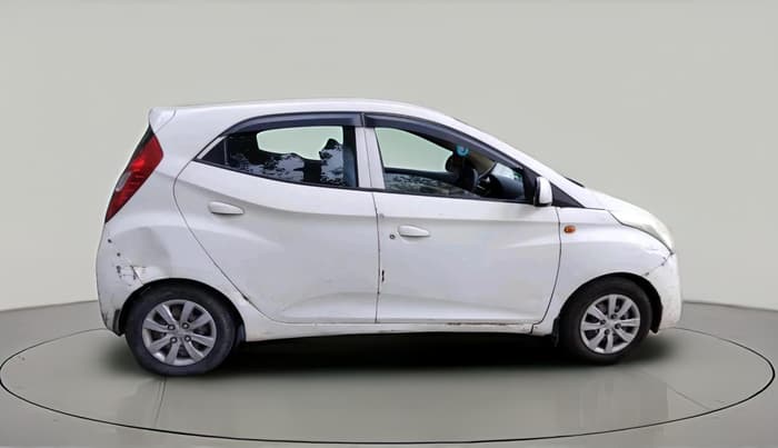 2011 Hyundai Eon SPORTZ, CNG, Manual, 1,83,887 km, exterior