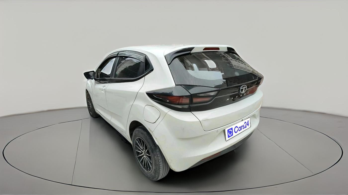 2022 Tata ALTROZ XE PETROL, CNG, Manual, 47,988 km, exterior