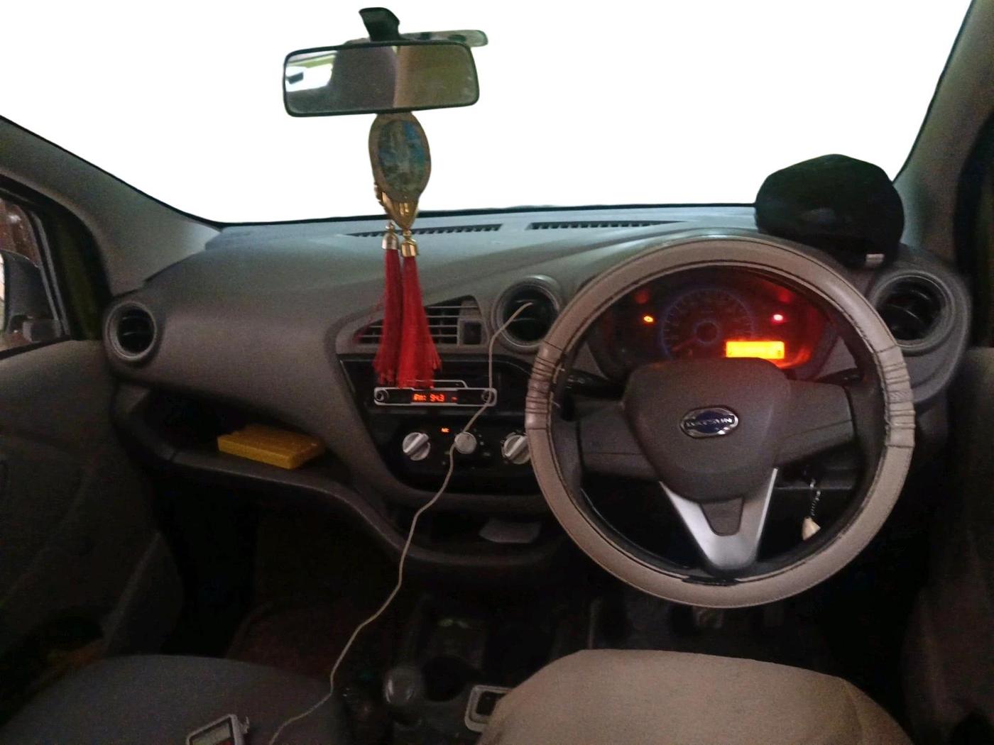 2016 Datsun Redi Go T (O), Petrol, Manual, 37,158 km, interior