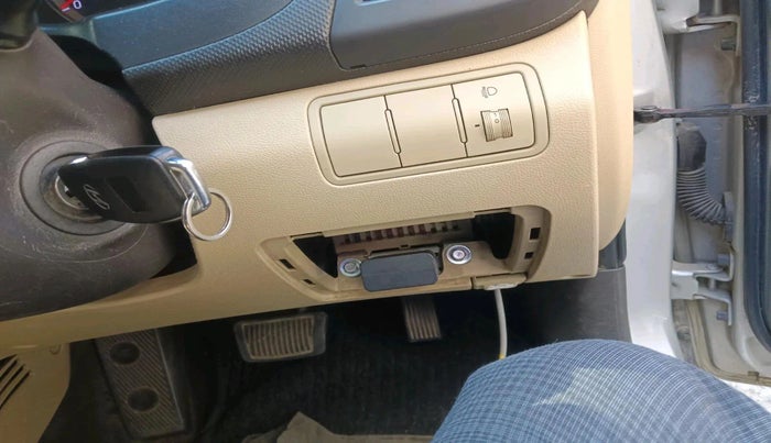 2014 Hyundai Verna FLUIDIC 1.6 VTVT SX AT, Petrol, Automatic, 91,378 km, interior