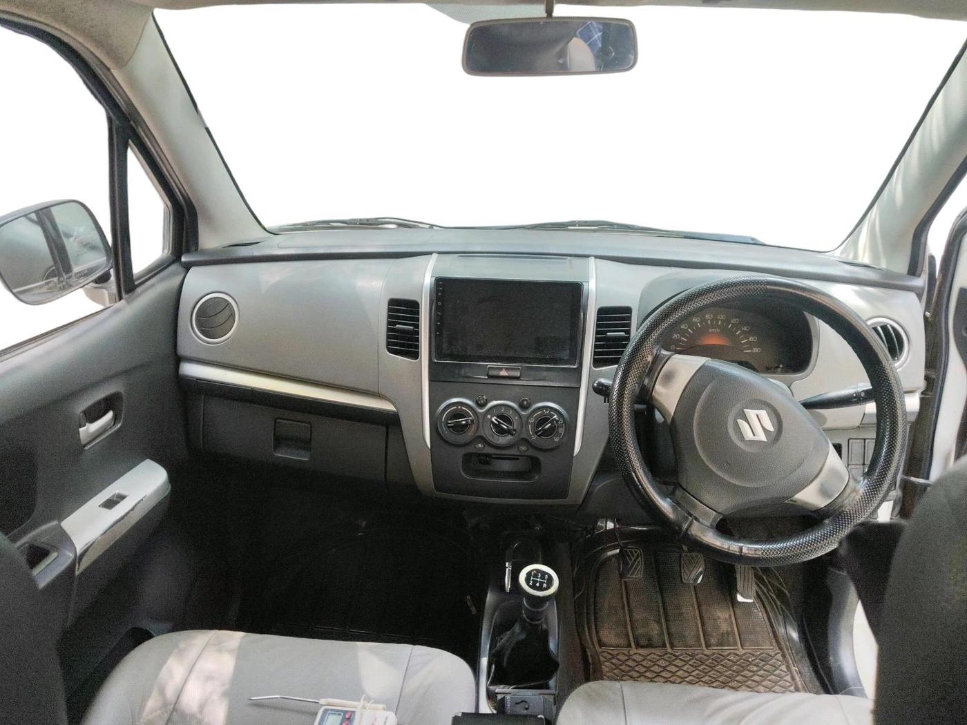 2011 Maruti Wagon R 1.0 LXI CNG, CNG, Manual, 1,92,110 km, interior