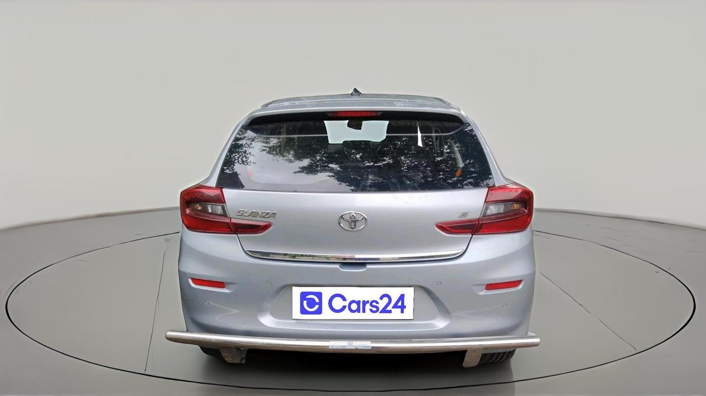 2025 Toyota Glanza E, Petrol, Manual, 27,379 km, exterior