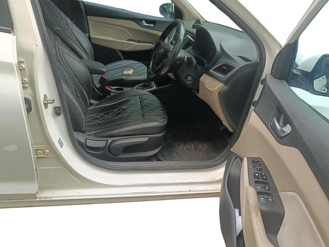 2017 Hyundai Verna 1.6 CRDI SX + AT, Diesel, Automatic, 1,03,677 km, interior