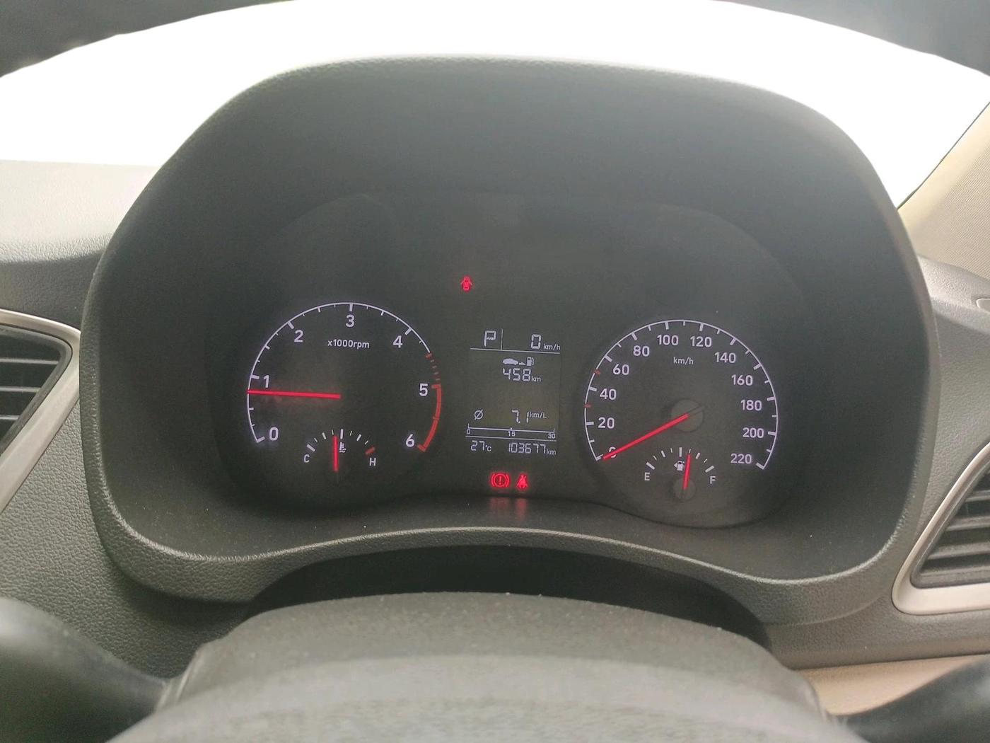 2017 Hyundai Verna 1.6 CRDI SX + AT, Diesel, Automatic, 1,03,677 km, interior