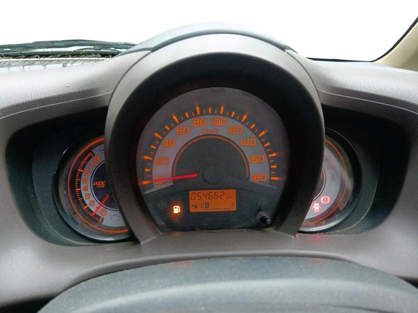 2013 Honda Brio EX MT, Petrol, Manual, 54,662 km, interior