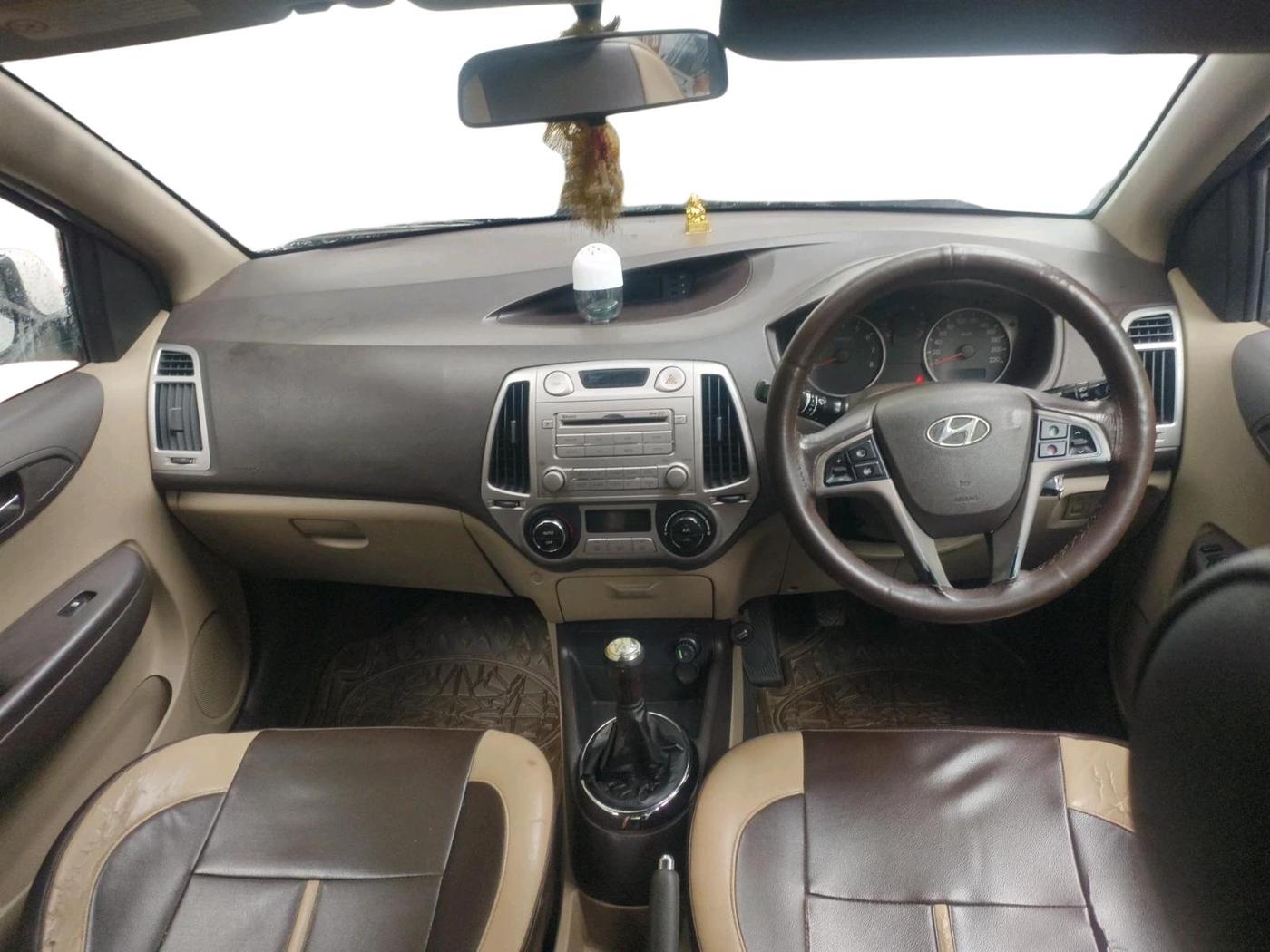 2011 Hyundai i20 ASTA (O) 1.2, Petrol, Manual, 88,302 km, interior