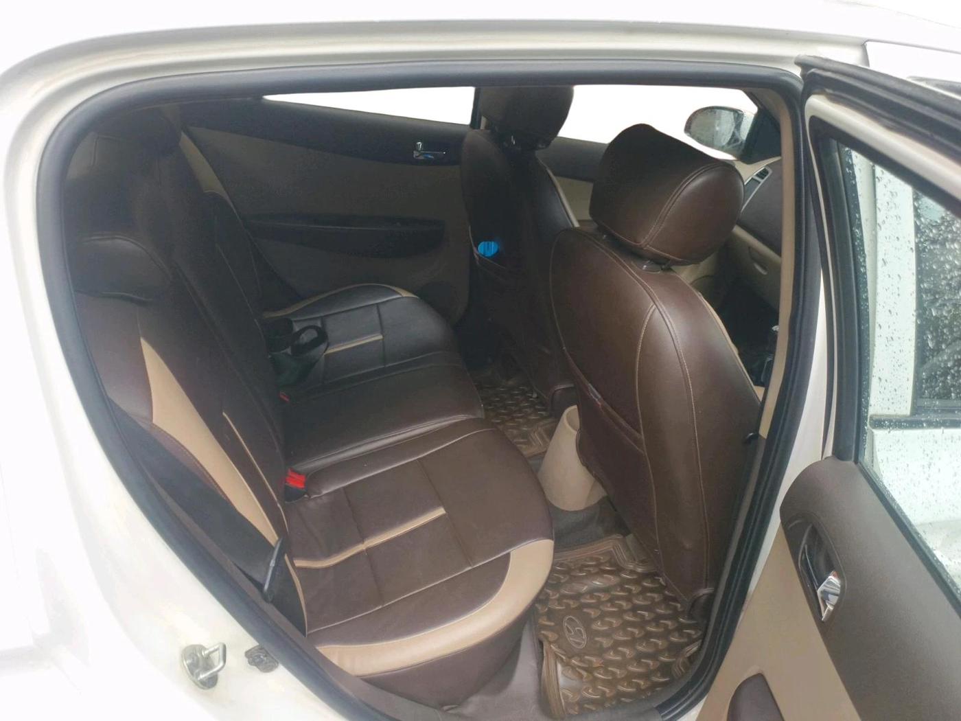 2011 Hyundai i20 ASTA (O) 1.2, Petrol, Manual, 88,302 km, interior