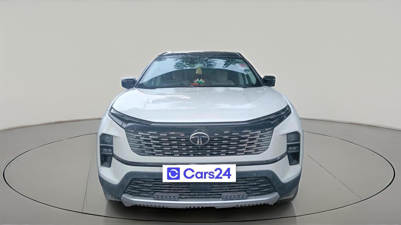 2024 Tata Safari ACCOMPLISHED PLUS DUAL TONE AT, Diesel, Automatic, 32,146 km, exterior