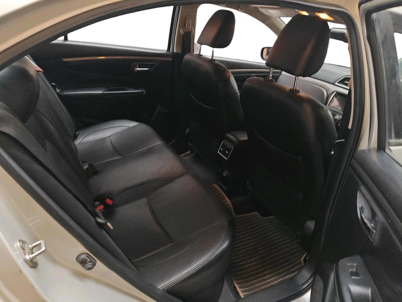 2016 Maruti Ciaz ZDI+ SHVS RS, Diesel, Manual, 1,44,705 km, interior