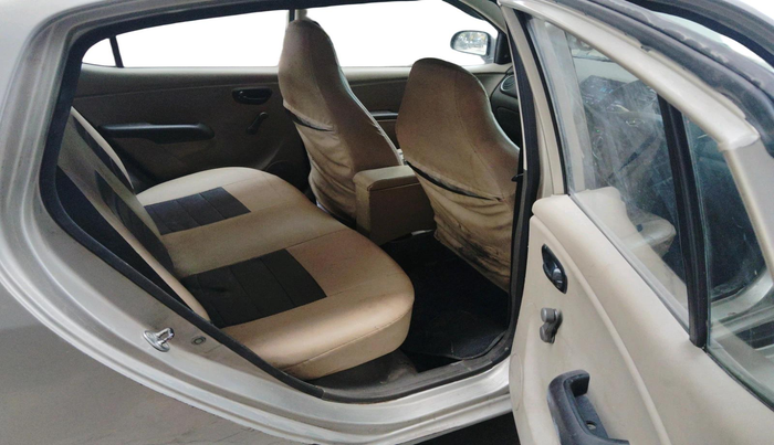 2011 Hyundai i10 ERA 1.1, Petrol, Manual, 92,275 km, interior