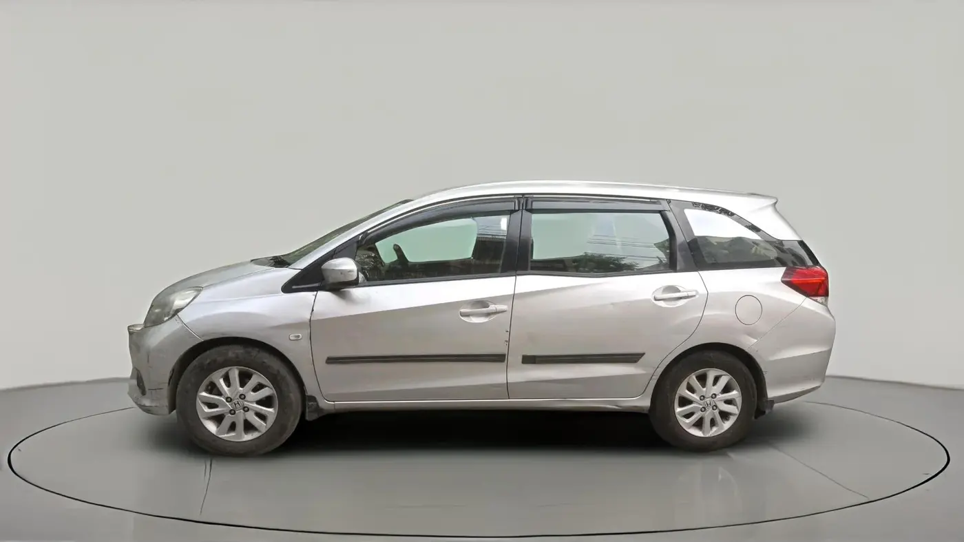 2016 Honda Mobilio 1.5L I-DTEC V, Diesel, Manual, 1,67,403 km, exterior