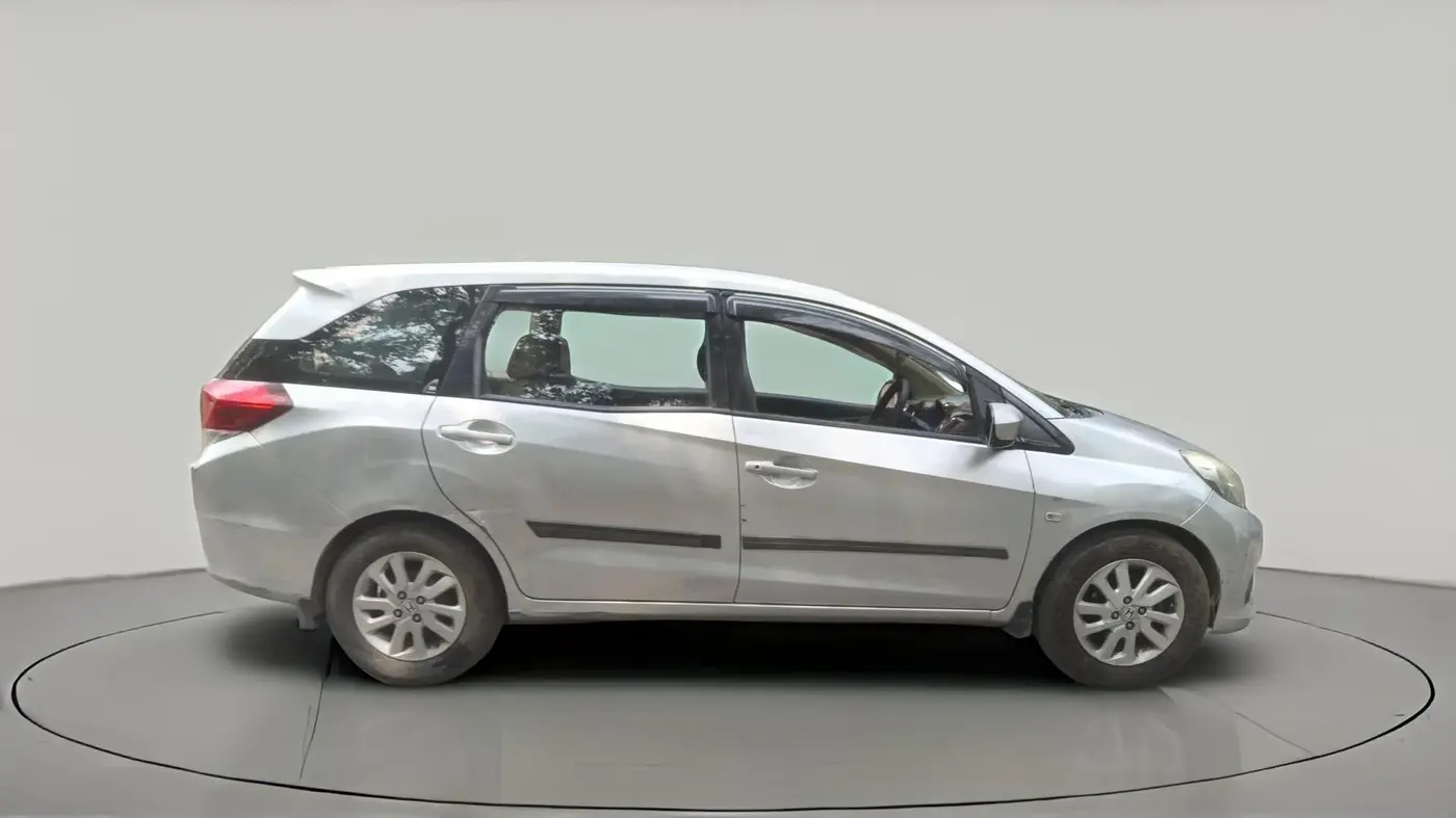 2016 Honda Mobilio 1.5L I-DTEC V, Diesel, Manual, 1,67,403 km, exterior
