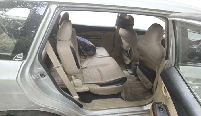 2016 Honda Mobilio 1.5L I-DTEC V, Diesel, Manual, 1,67,403 km, interior