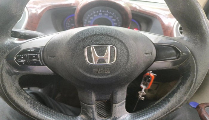 2016 Honda Mobilio 1.5L I-DTEC V, Diesel, Manual, 1,67,403 km, interior