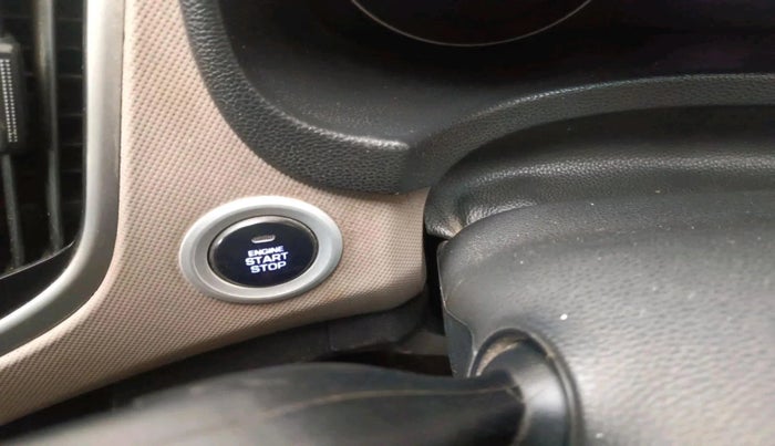 2017 Hyundai Creta SX PLUS 1.6 DIESEL, Diesel, Manual, 1,44,471 km, interior