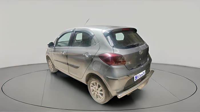 2018 Tata Tiago XZ PETROL, CNG, Manual, 2,86,000 km, exterior