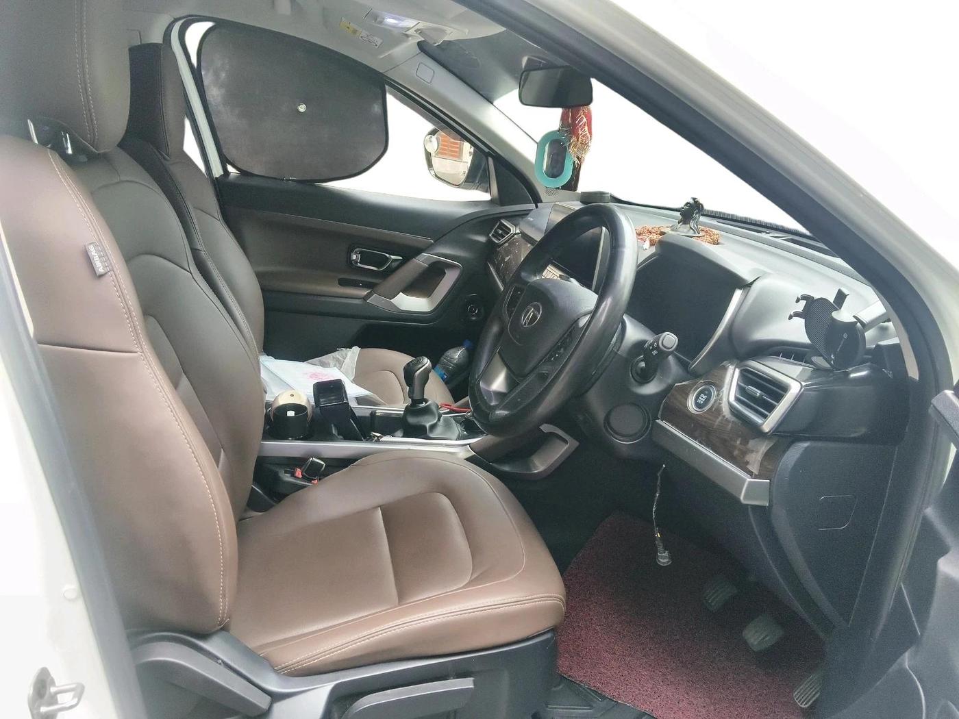 2019 Tata Harrier XZ 2.0L, Diesel, Manual, 62,244 km, interior