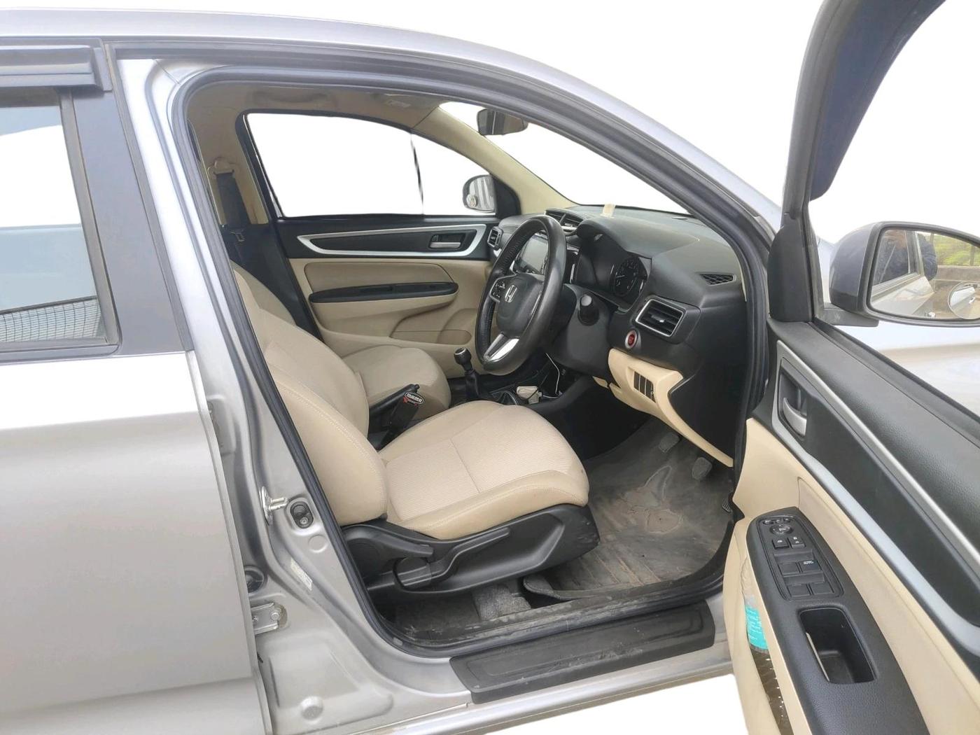 2022 Honda Amaze 1.2L I-VTEC VX, Petrol, Manual, 26,410 km, interior