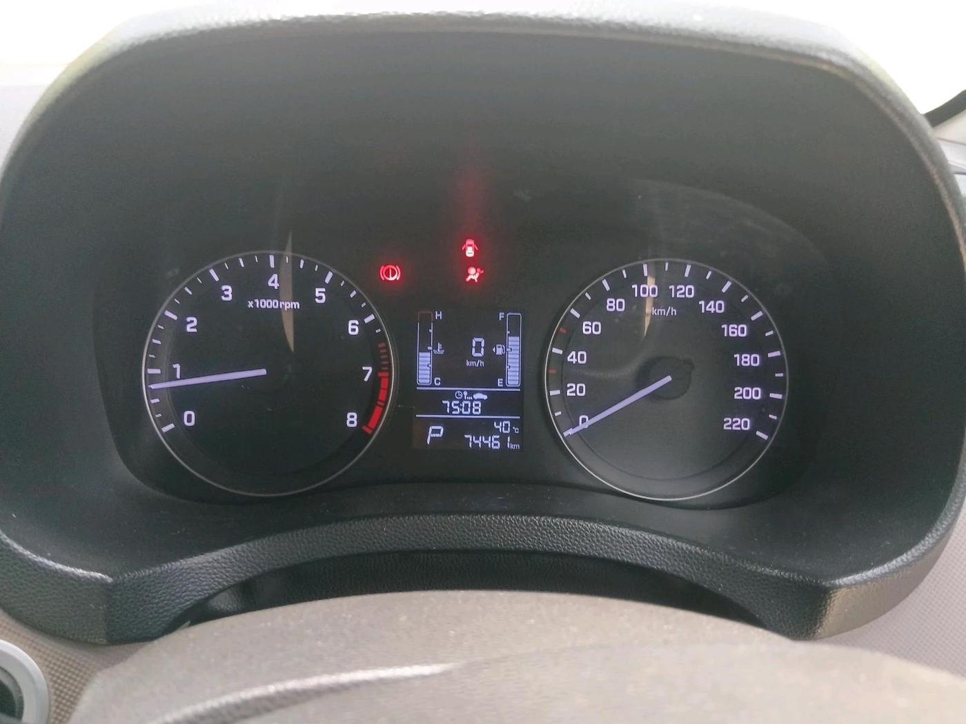 2016 Hyundai Creta SX PLUS AT 1.6 PETROL, Petrol, Automatic, 74,462 km, interior