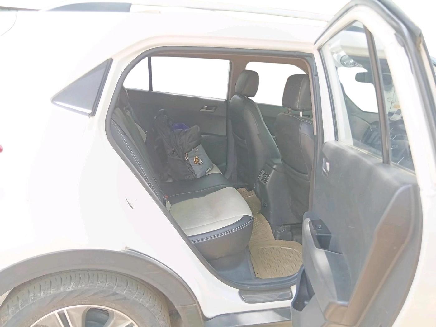 2016 Hyundai Creta SX PLUS AT 1.6 PETROL, Petrol, Automatic, 74,462 km, interior