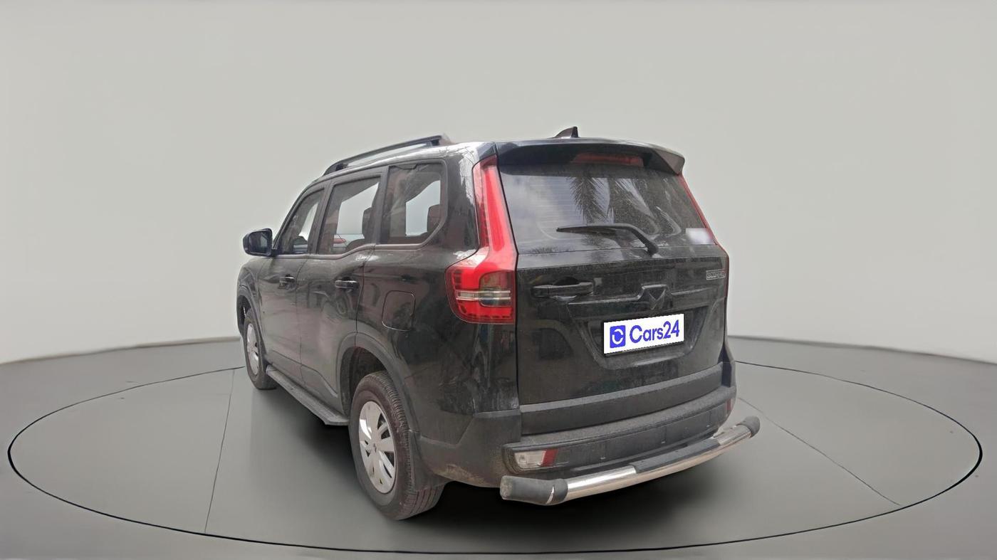 2024 Mahindra SCORPIO-N Z4 PETROL MT 7 STR, Petrol, Manual, 14,446 km, exterior