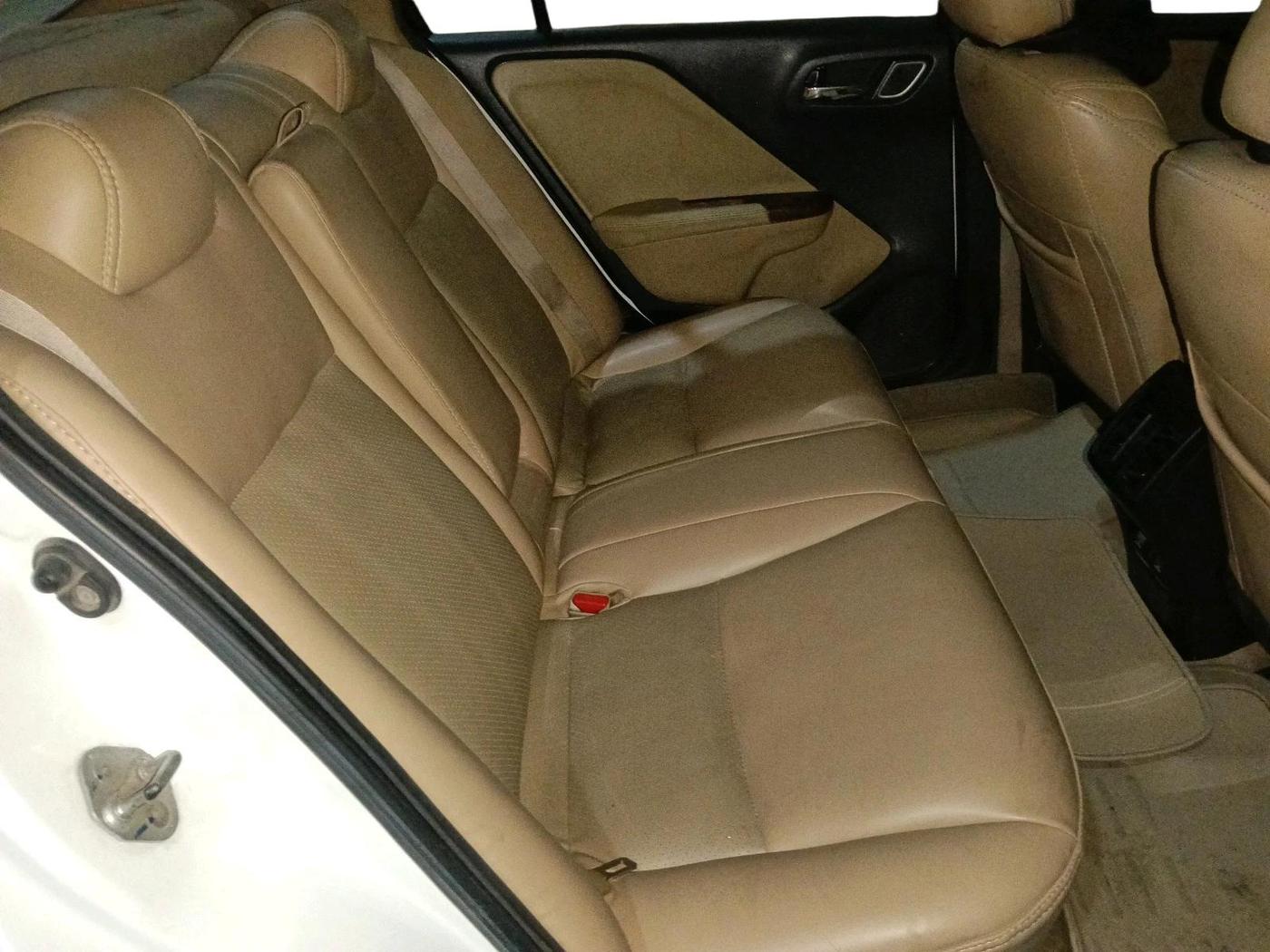 2017 Honda City 1.5L I-VTE V CVT, Petrol, Automatic, 85,186 km, interior