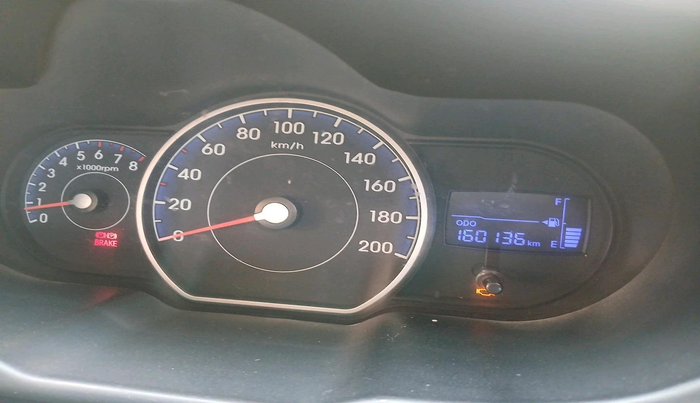 2013 Hyundai i10 MAGNA 1.1, CNG, Manual, 1,60,136 km, interior