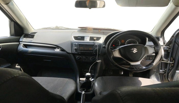 2015 Maruti Swift VXI, Petrol, Manual, 1,30,255 km, interior