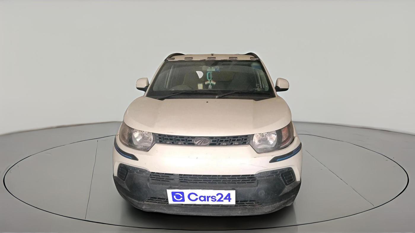 2016 Mahindra Kuv100 K4 6 STR, Petrol, Manual, 29,170 km, exterior