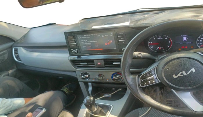 2022 KIA SELTOS HTK 1.5 DIESEL, Diesel, Manual, 1,25,529 km, interior