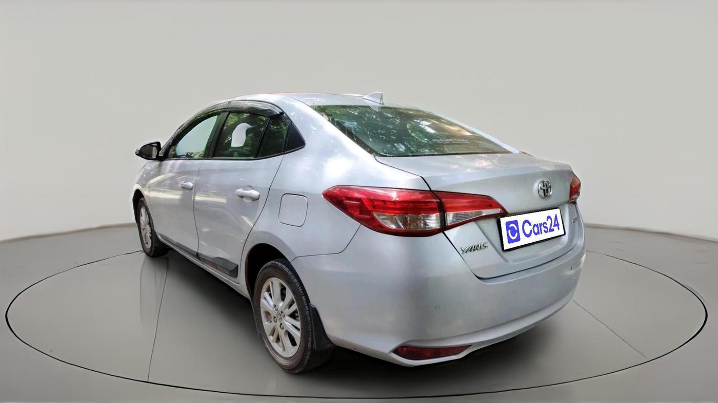 2018 Toyota YARIS V MT, Petrol, Manual, 93,049 km, exterior