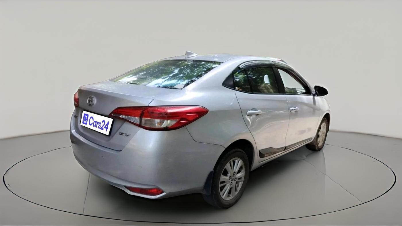 2018 Toyota YARIS V MT, Petrol, Manual, 93,049 km, exterior