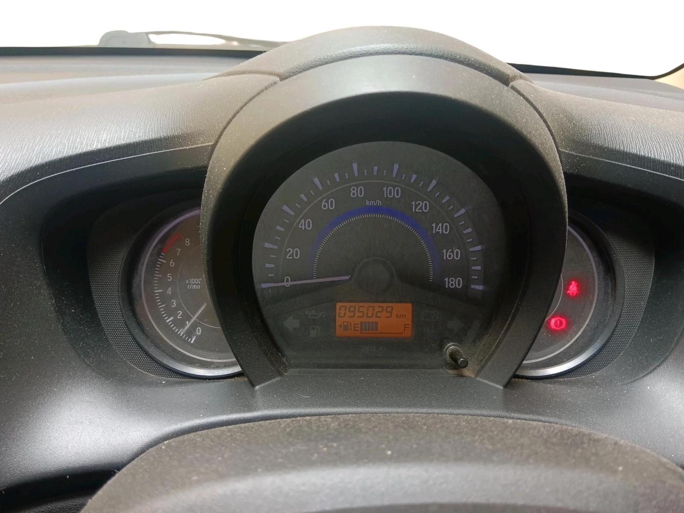 2015 Honda Amaze 1.2L I-VTEC S, Petrol, Manual, 95,029 km, interior