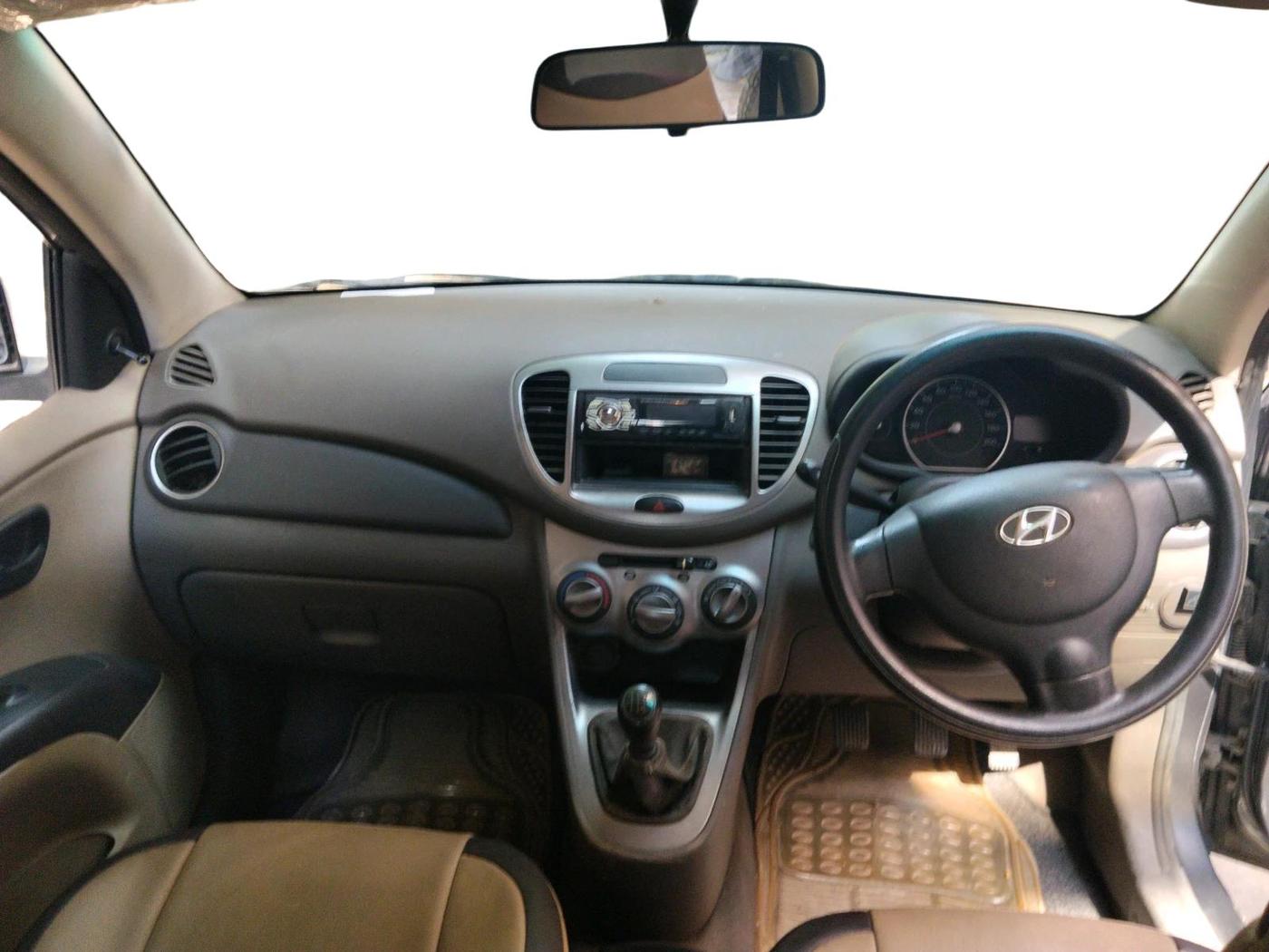 2011 Hyundai i10 ERA 1.1, CNG, Manual, 37,752 km, interior