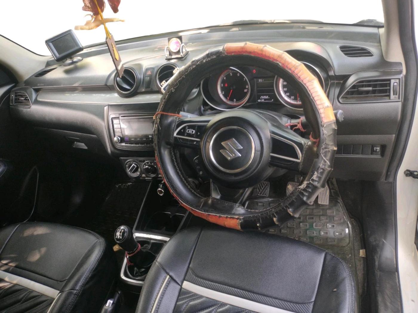 2018 Maruti Swift VXI, Petrol, Manual, 26,870 km, interior