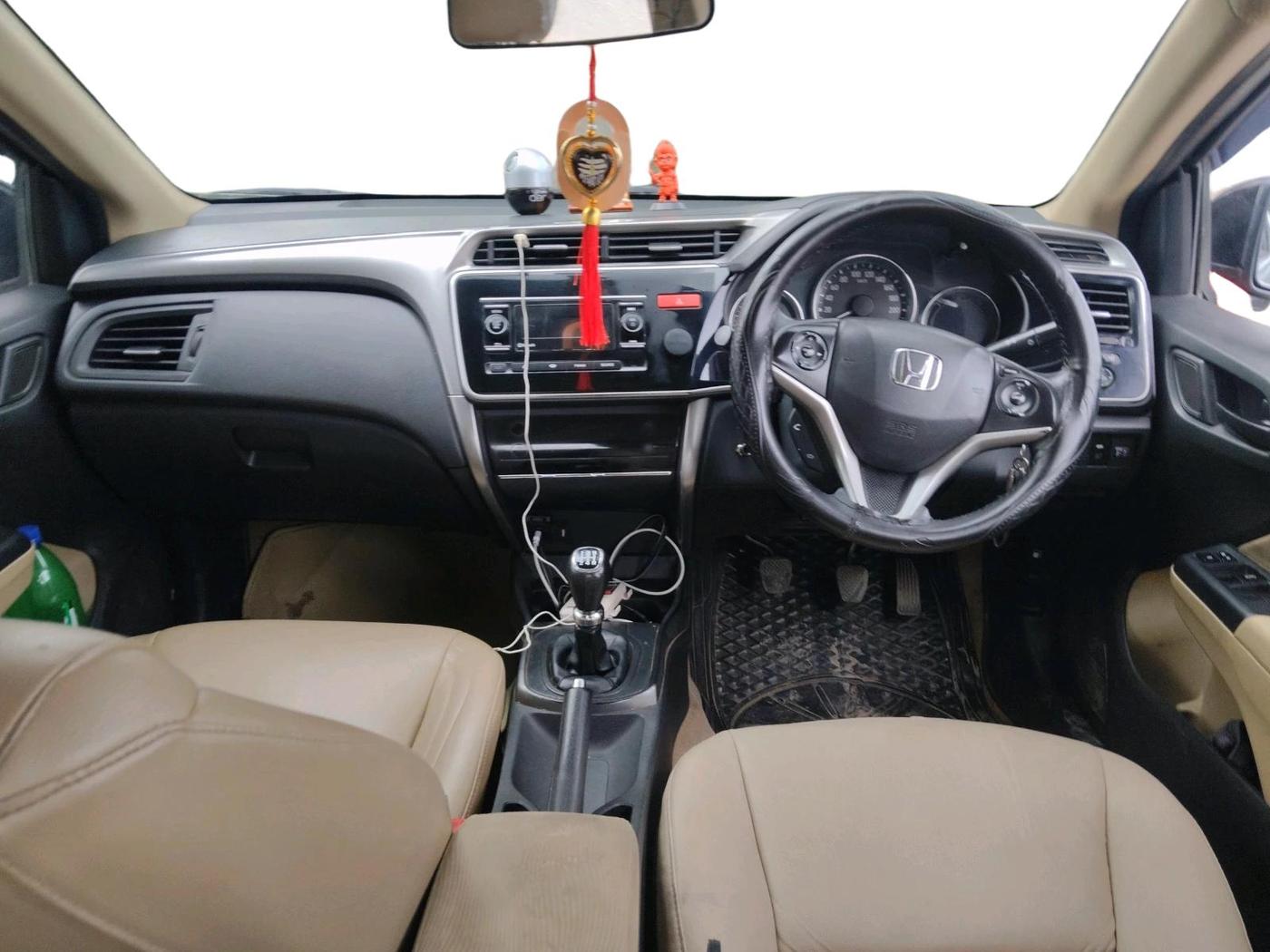 2014 Honda City 1.5L I-VTEC SV, Petrol, Manual, 1,04,650 km, interior
