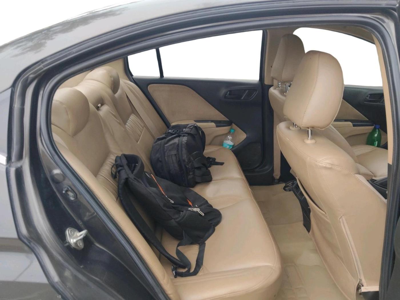 2014 Honda City 1.5L I-VTEC SV, Petrol, Manual, 1,04,650 km, interior
