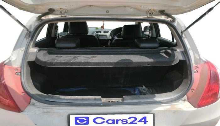 2013 Maruti Swift VXI, Petrol, Manual, 55,471 km, exterior