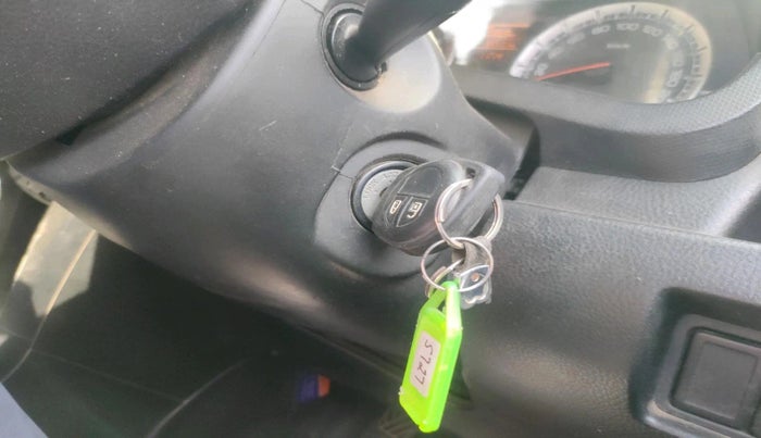 2013 Maruti Swift VXI, Petrol, Manual, 55,471 km, interior