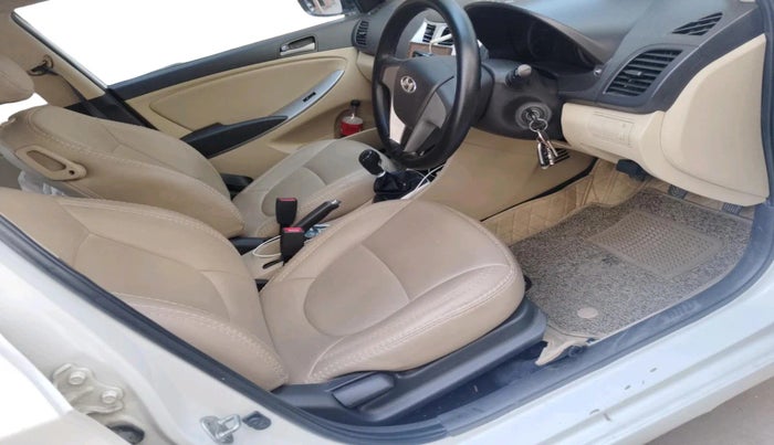 2017 Hyundai Verna 1.4 VTVT, Petrol, Manual, 53,951 km, interior