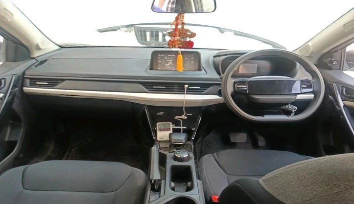 2024 Tata NEXON Pure S 1.2 Revotron 6AMT, Petrol, Automatic, 11,520 km, interior