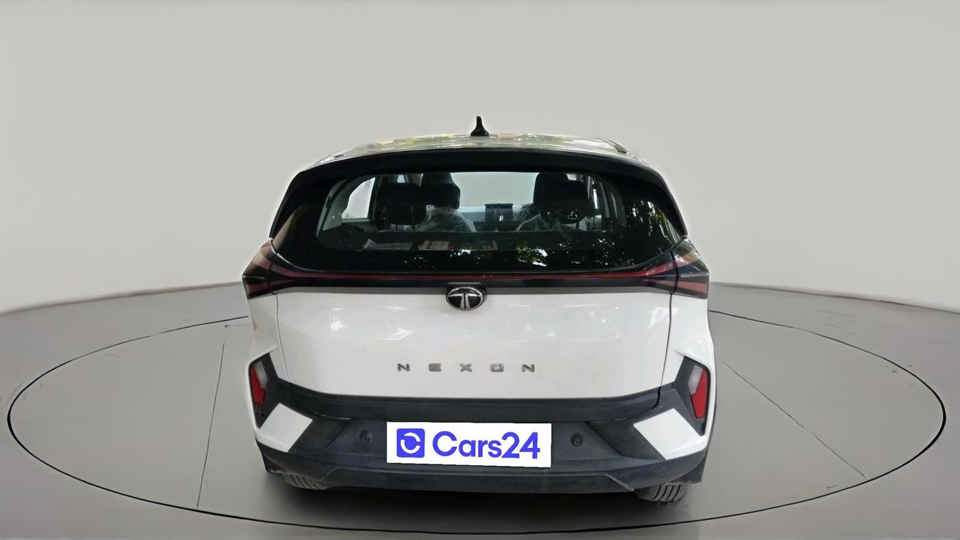 2024 Tata NEXON Smart Plus 1.2 Revotron 6 AMT, Petrol, Automatic, 11,475 km, exterior