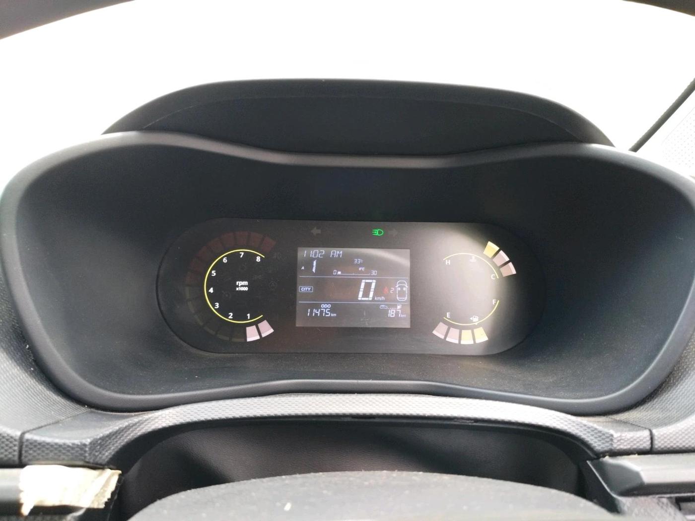 2024 Tata NEXON Smart Plus 1.2 Revotron 6 AMT, Petrol, Automatic, 11,475 km, interior