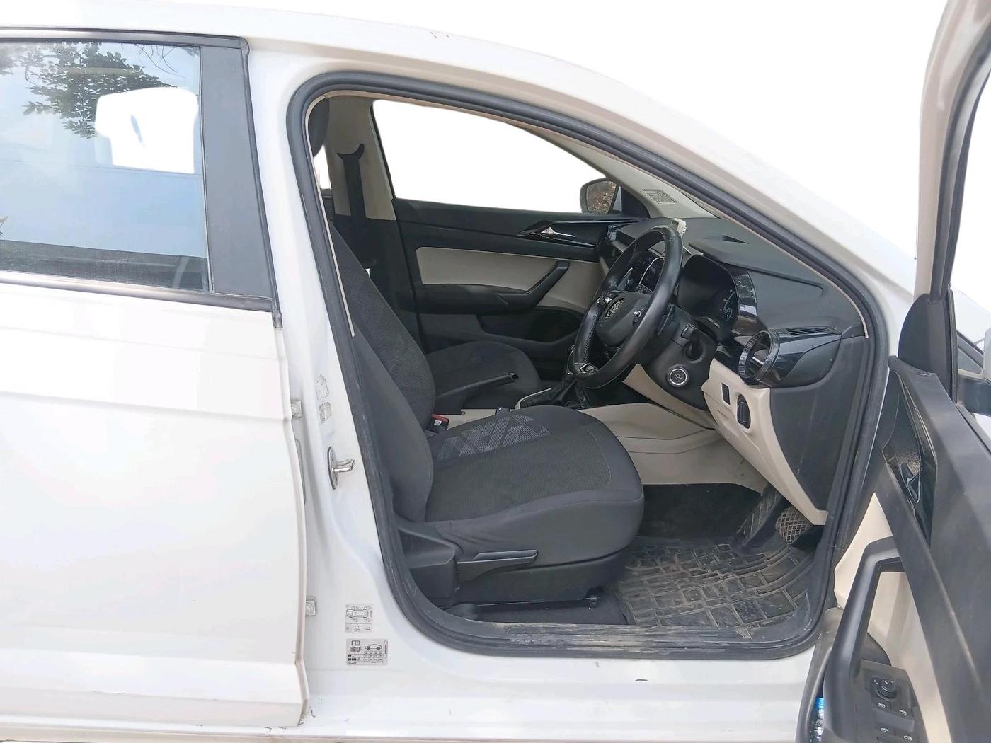 2023 Skoda SLAVIA AMBITION 1.0L TSI AT, Petrol, Automatic, 50,796 km, interior